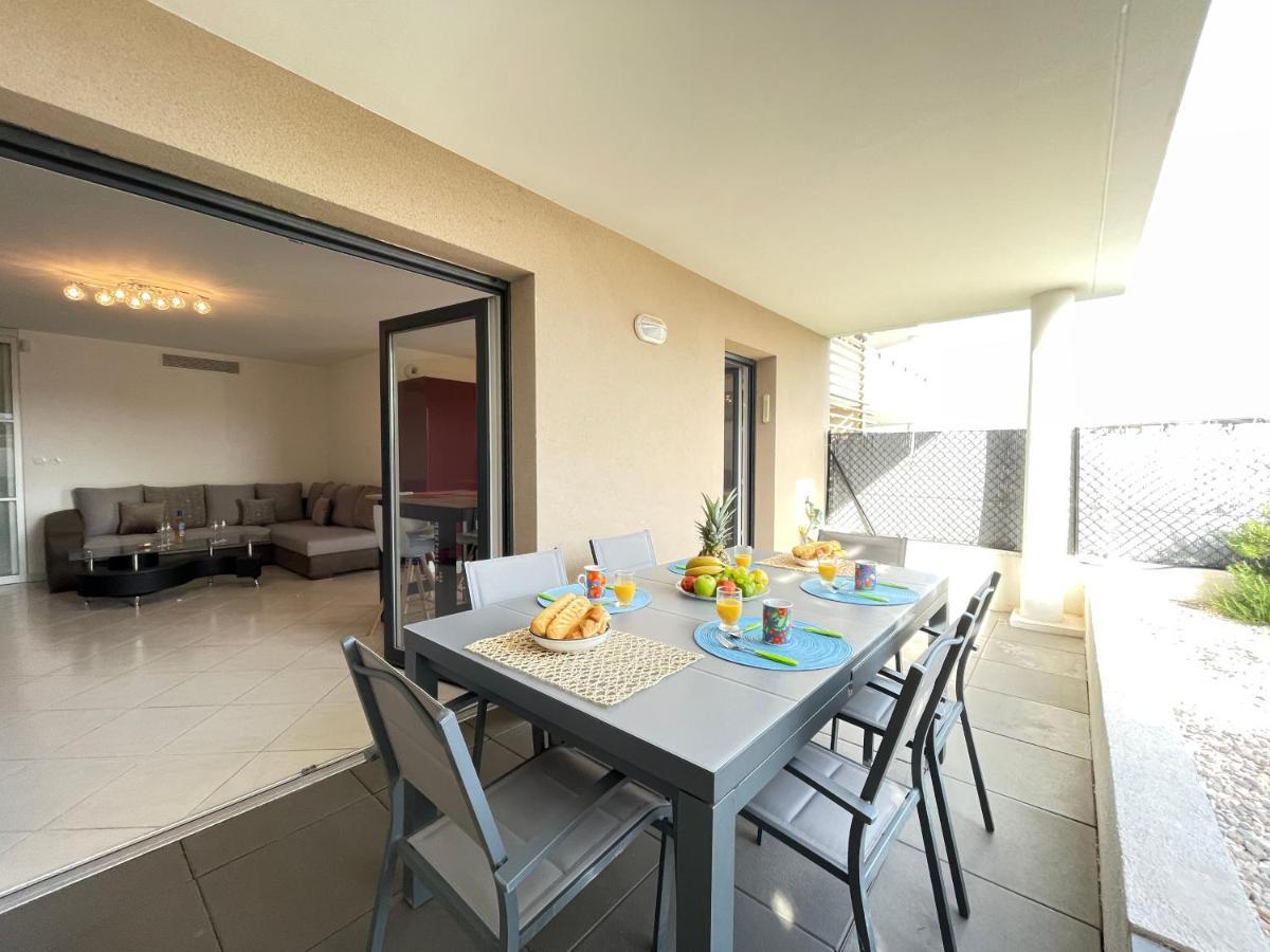 Tres Bel Appartement -Residence Avec Piscine Sur Le Toit Et Vue Panoramique Saint-Raphaël Eksteriør bilde